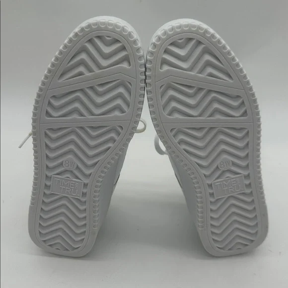 Time and Tru White Low Top Athletic Memory Foam Sneaker Shoes Women's - Size 8 - Picture 11 of 11